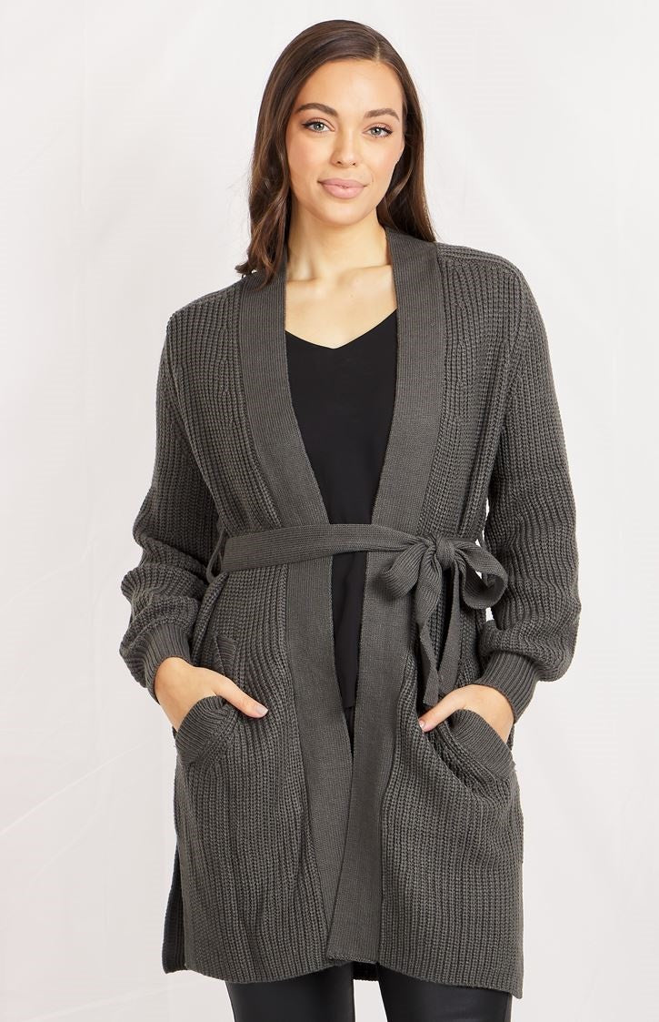 CLASSIC KNITTED CARDIGAN