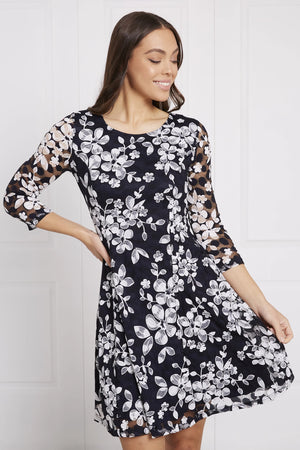 3/4 SLEEVE FLORAL LACE DRESS