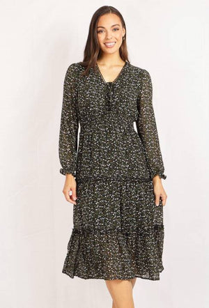 Long Sleeves Tiered Dress
