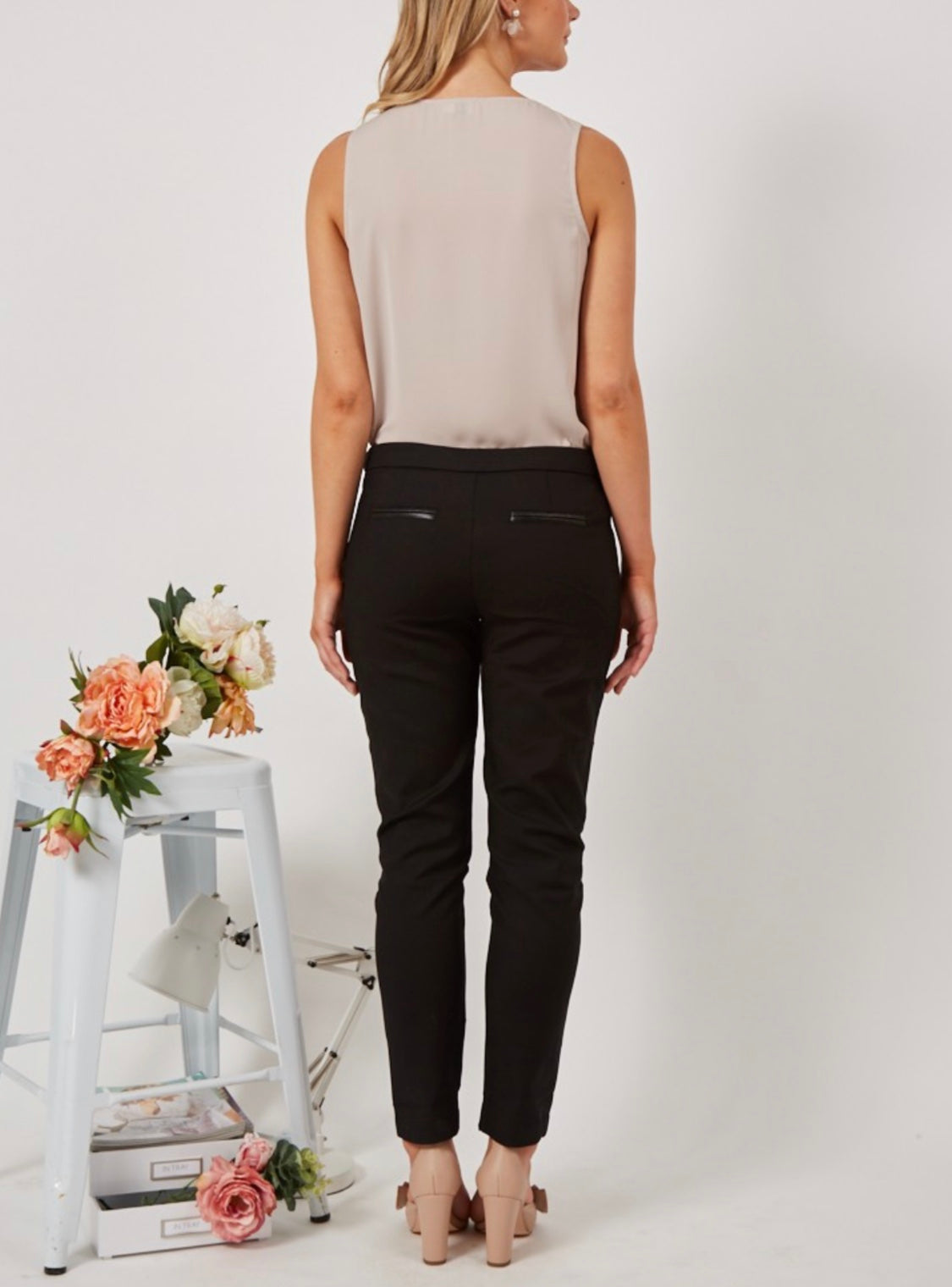PU TRIM POCKET PANTS