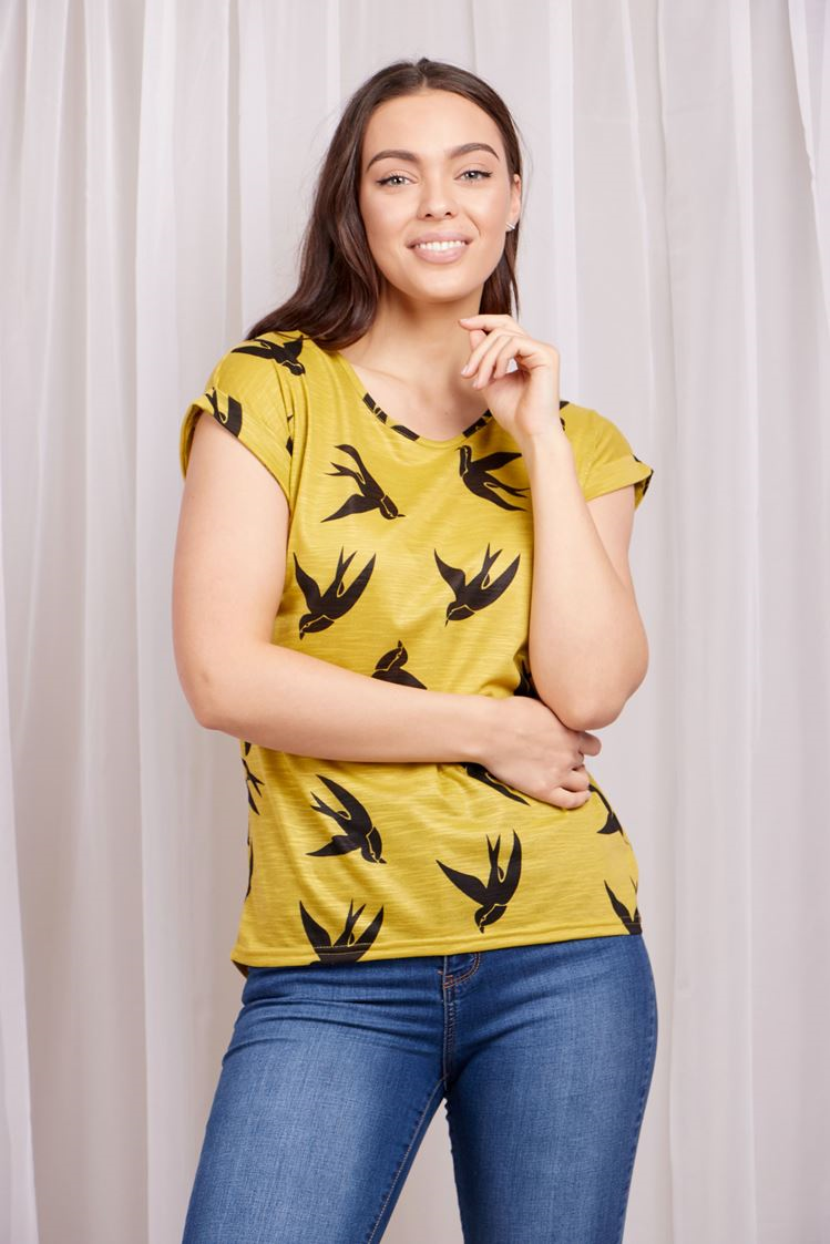 Swallow Print Tshirt