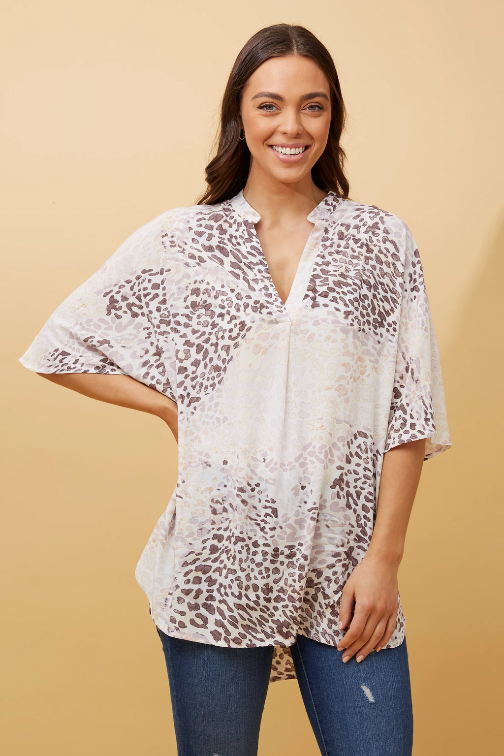 ANIMAL PRINT HI LOW HEM TOP