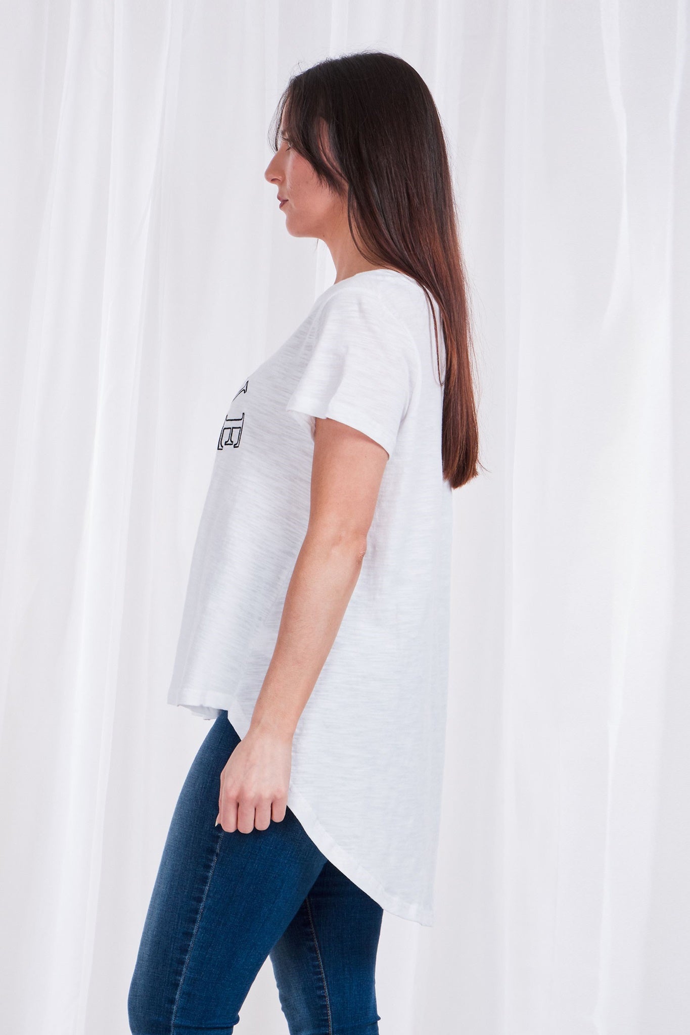 AVENUE 5TH T-SHIRT