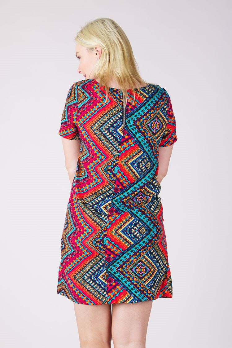 CHEVRON PRINT SHIFT DRESS