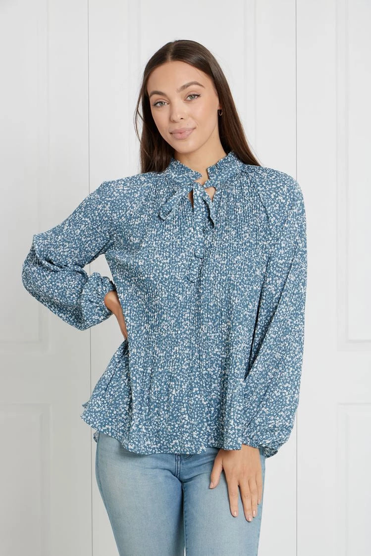 DITSY PRINT PLEAT TOP