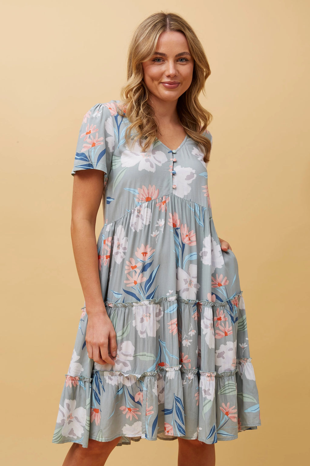 FLORAL TIERED SHORT DRESS