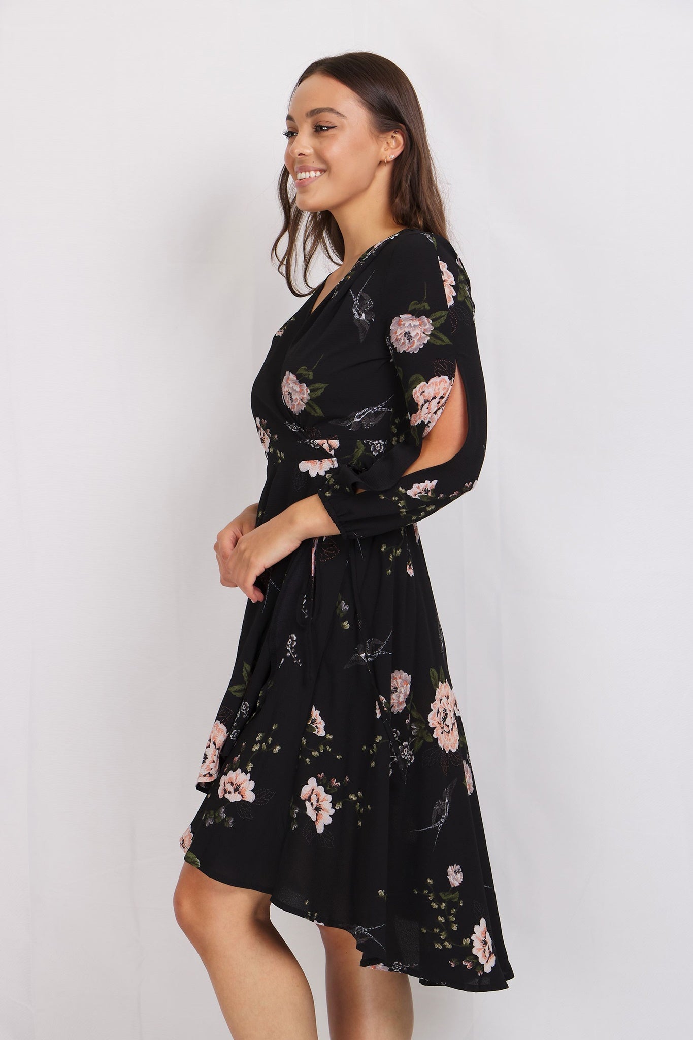 LONG SLEEVE FLORAL WRAP DRESS