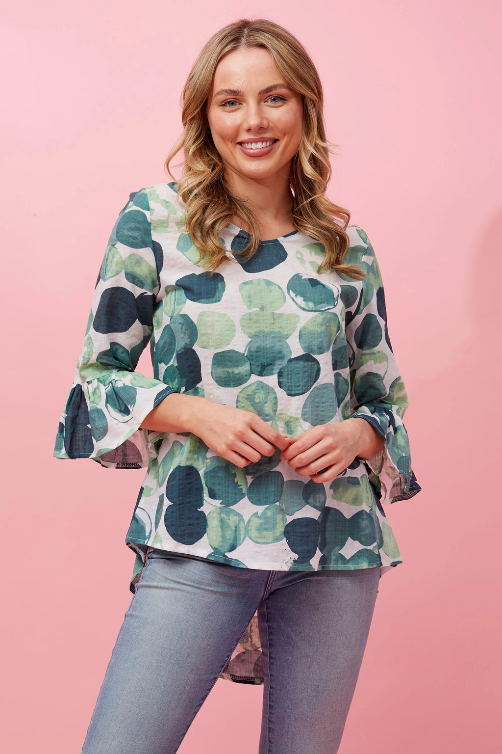 FLUTE SLEEVE BLOUSE