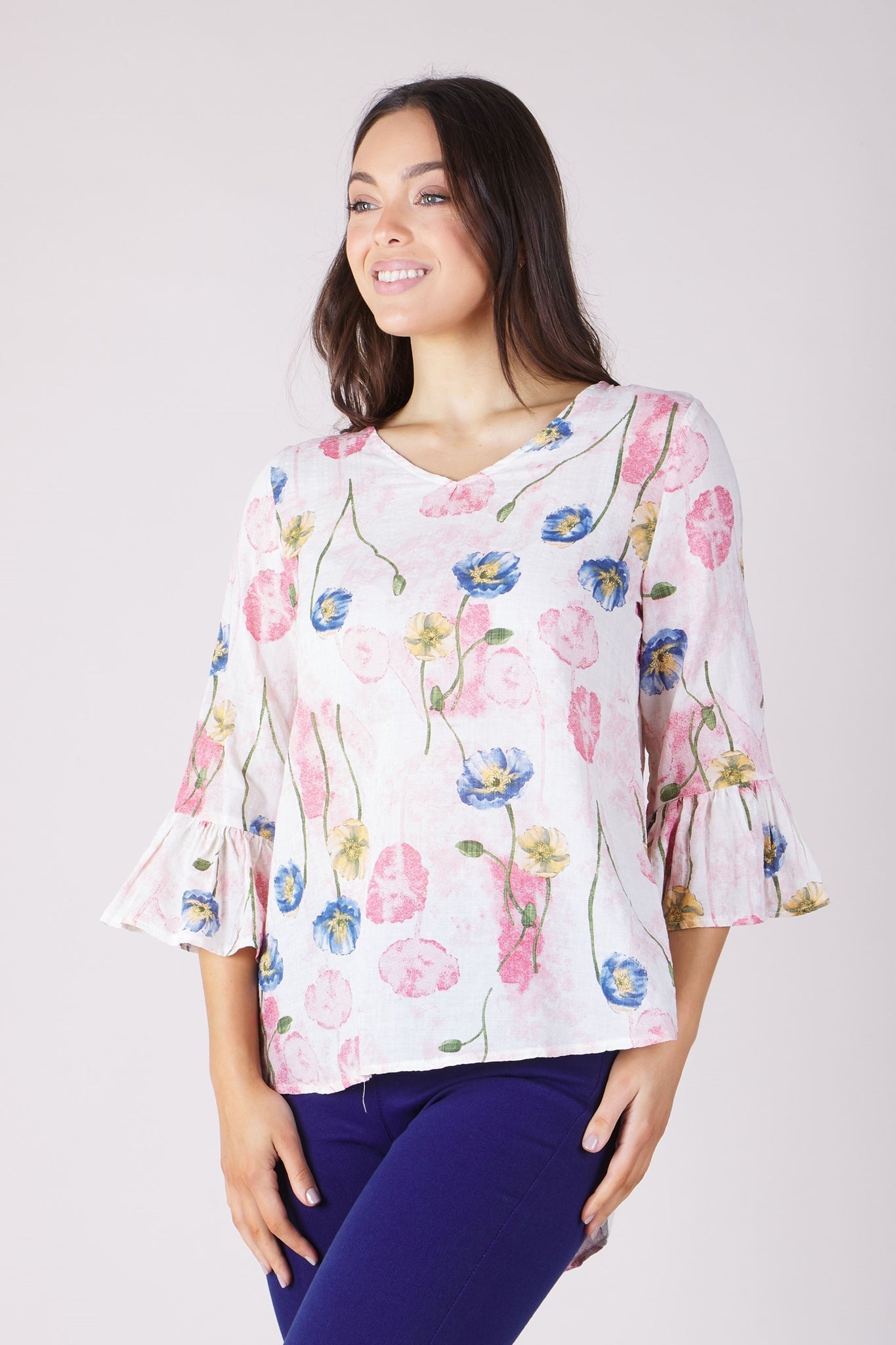FLUTE SLEEVE FLORAL BLOUSE
