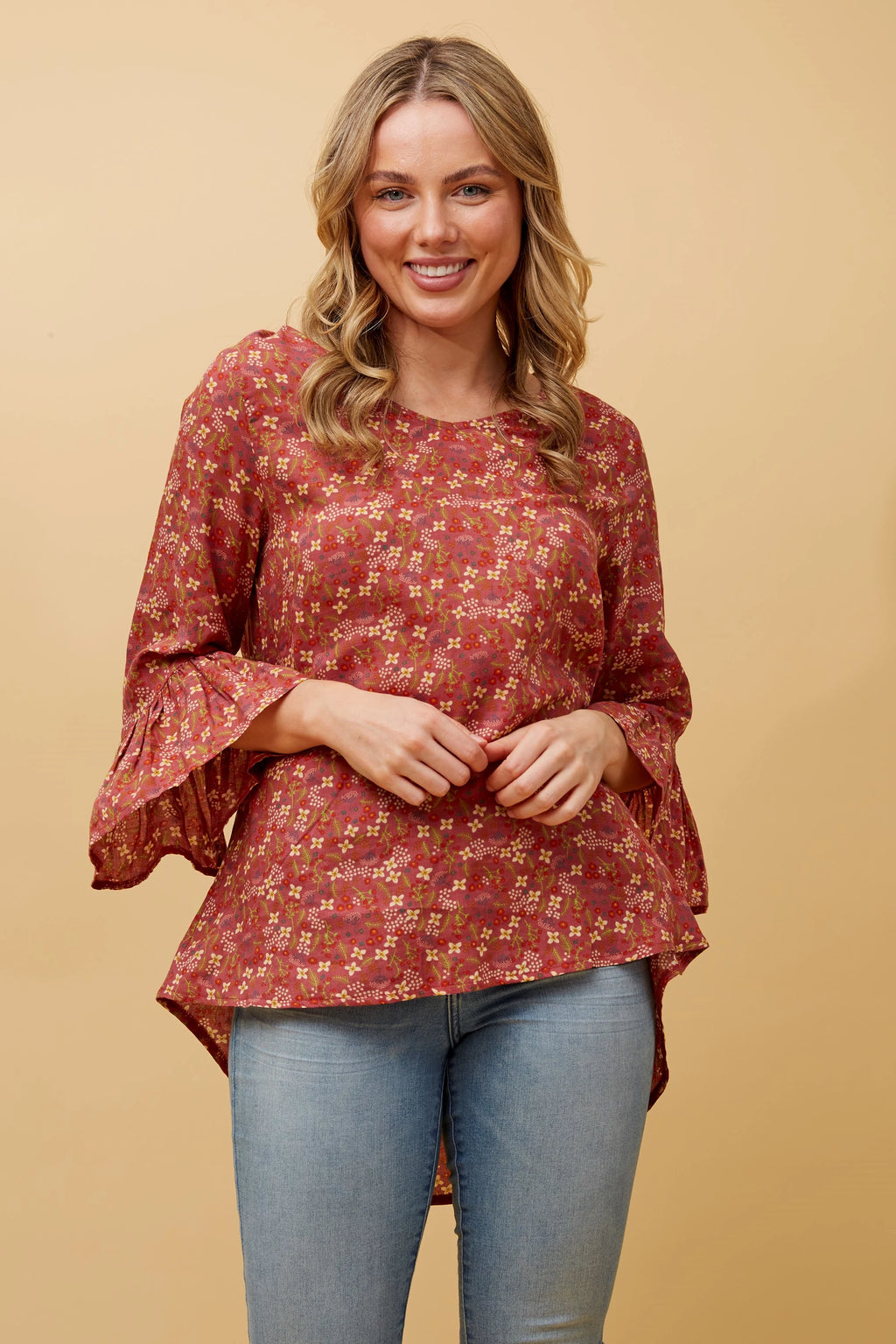 FLUTE SLEEVE FLORAL BLOUSE