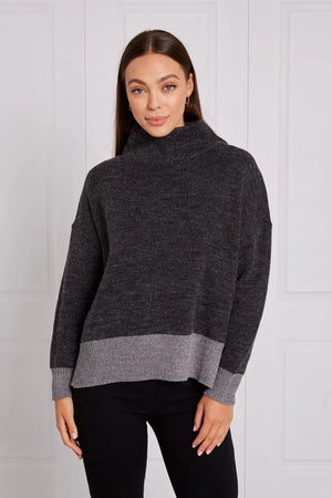 HIGH NECK OVERSIZED JUMPER