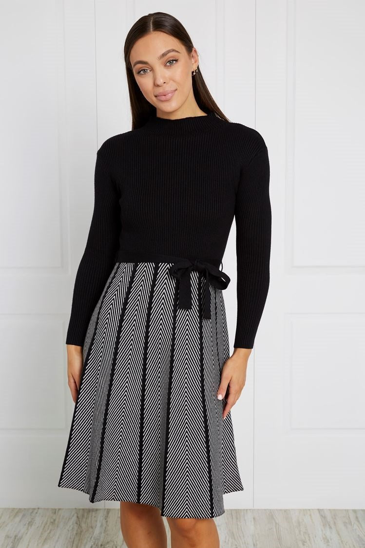 LONG SLEEVE RIB KNIT DRESS