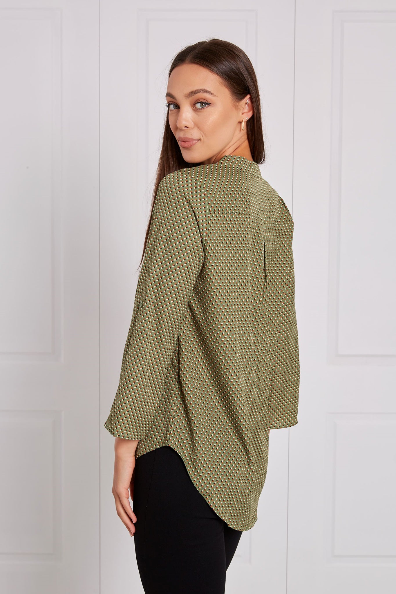 MANDARIN COLLAR BLOUSE