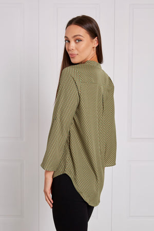 MANDARIN COLLAR BLOUSE
