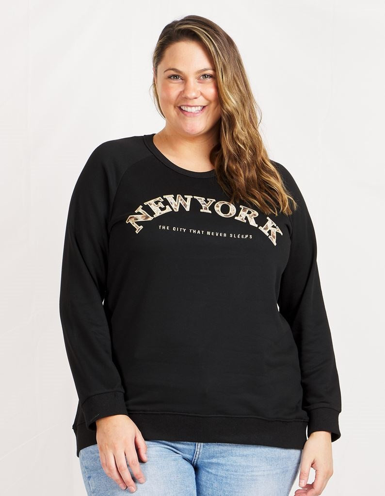 Long Sleeve NEW YORK Embroidered Sweat Top