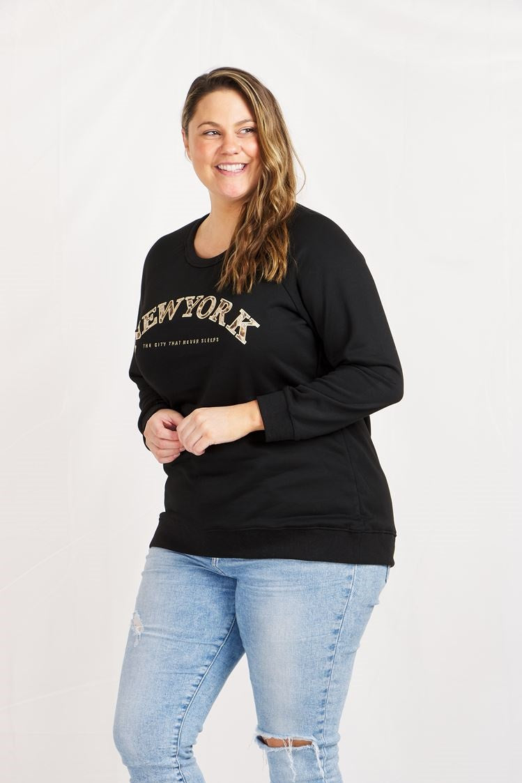 Long Sleeve NEW YORK Embroidered Sweat Top