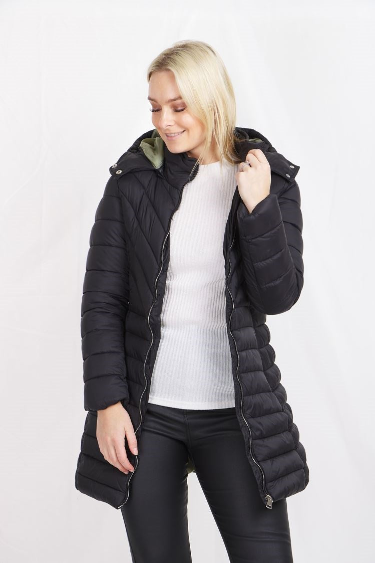 Long Sleeves Puffer Coat With Hoody