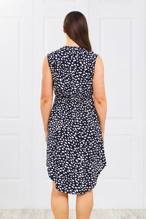 SLEEVELESS ANIMAL PRINT DRESS