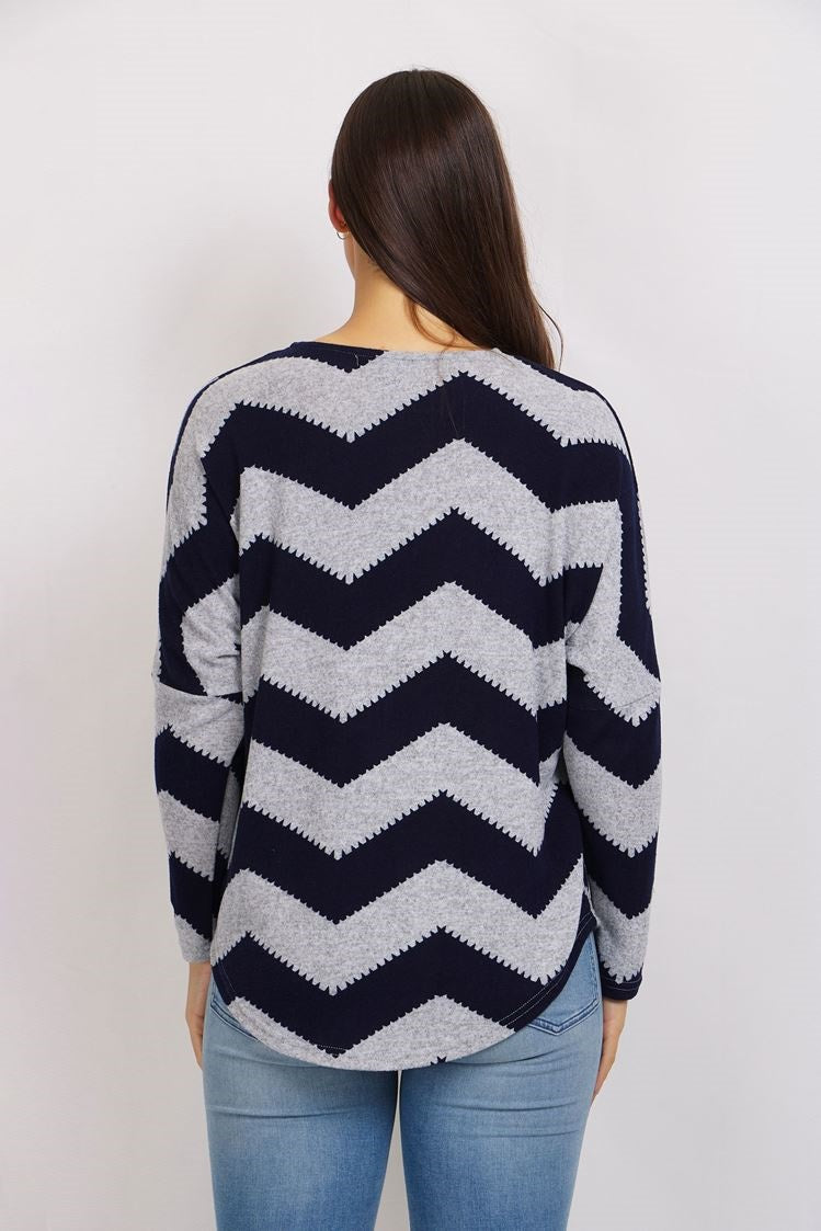 Long Sleeve Chevron Print Top With Front Zip Neckline