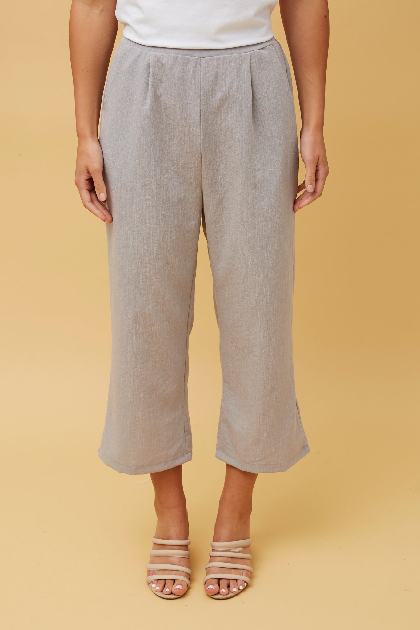 ZORA CROP WIDE LEG PANTS